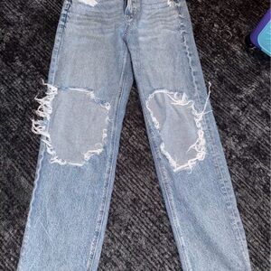 American Eagle Outfitters Light Blue Distressed Straight Leg Jeans